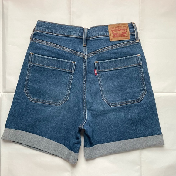 Levi’s Mile High Cropped Wide Leg Jean - Picture 8 of 9